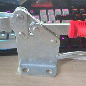 GH-220-WH là kẹp ngang công nghiệp chuyên dùng cho jig fixture, gá hàn và cơ khí chế tạo. Thiết kế chắc chắn, lực kẹp mạnh 400kg, thao tác nhanh và độ bền cao.